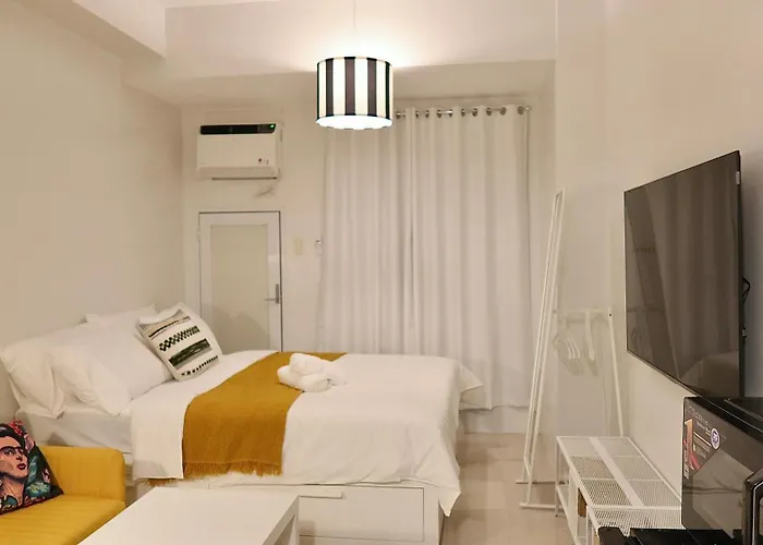 Lang By Md Apartment Manila